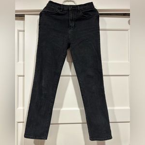 dark gray/ black jeans